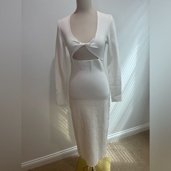 Zeynep Arcay NWT Twist Front Midi Dress in White - Picture 12 of 14